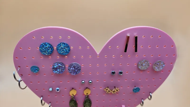 Earring Holder Generator preset preview
